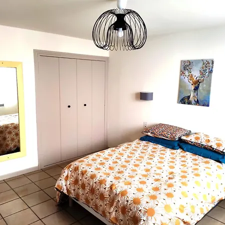 Location Papallona 公寓 *